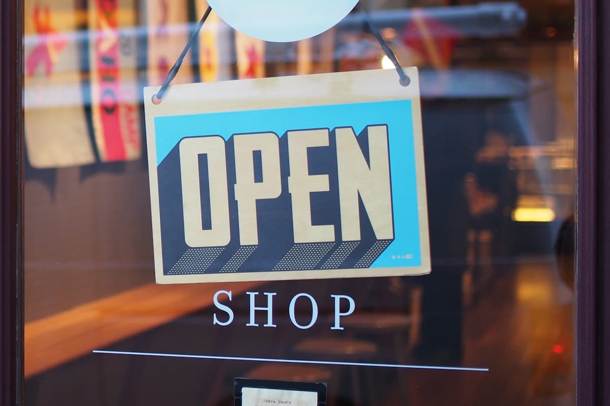 Headless Commerce with Next.js and commercetools