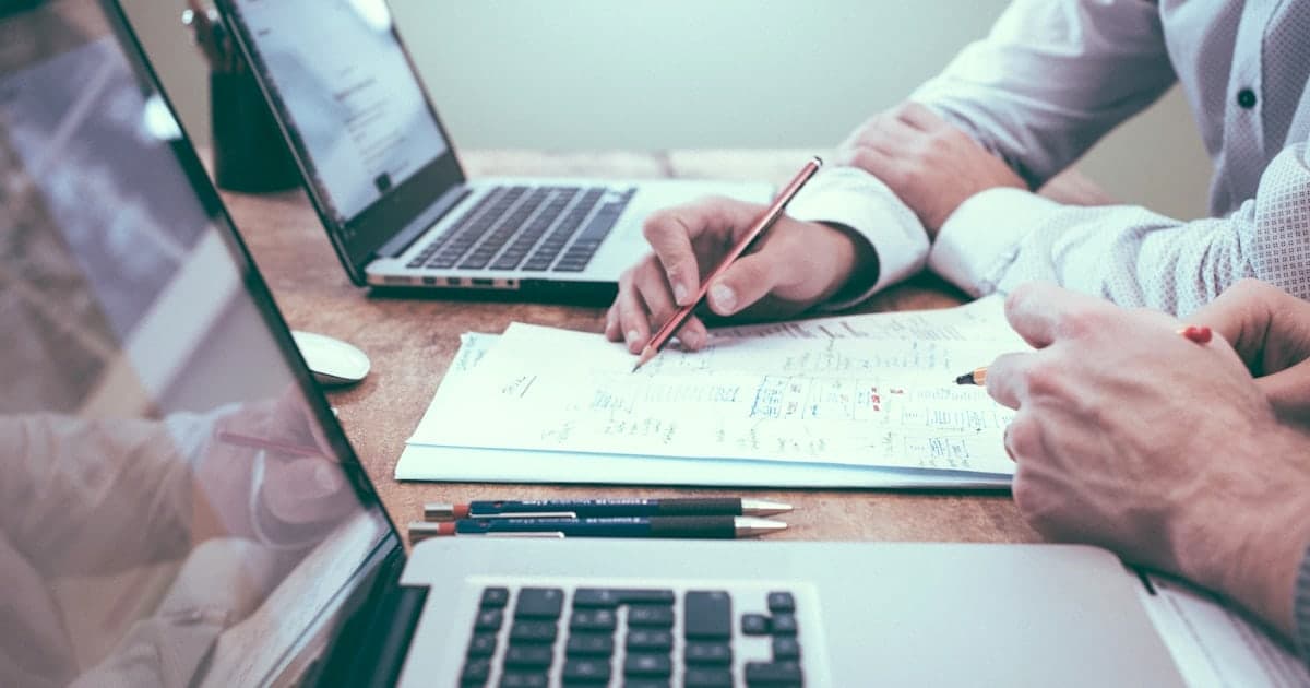 Freelance C2H engagement models for commerce programs