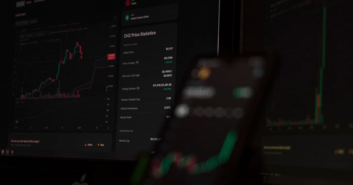 Implementing cart APIs with HubSpot for mobile-first buyers