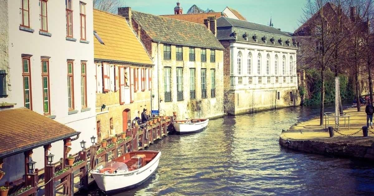 Implementing cart APIs with Shopify across EU and APAC regions