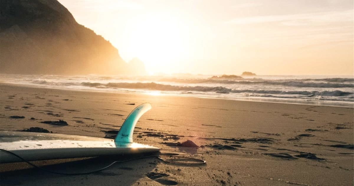 Implementing checkout flows with HubSpot for global storefronts