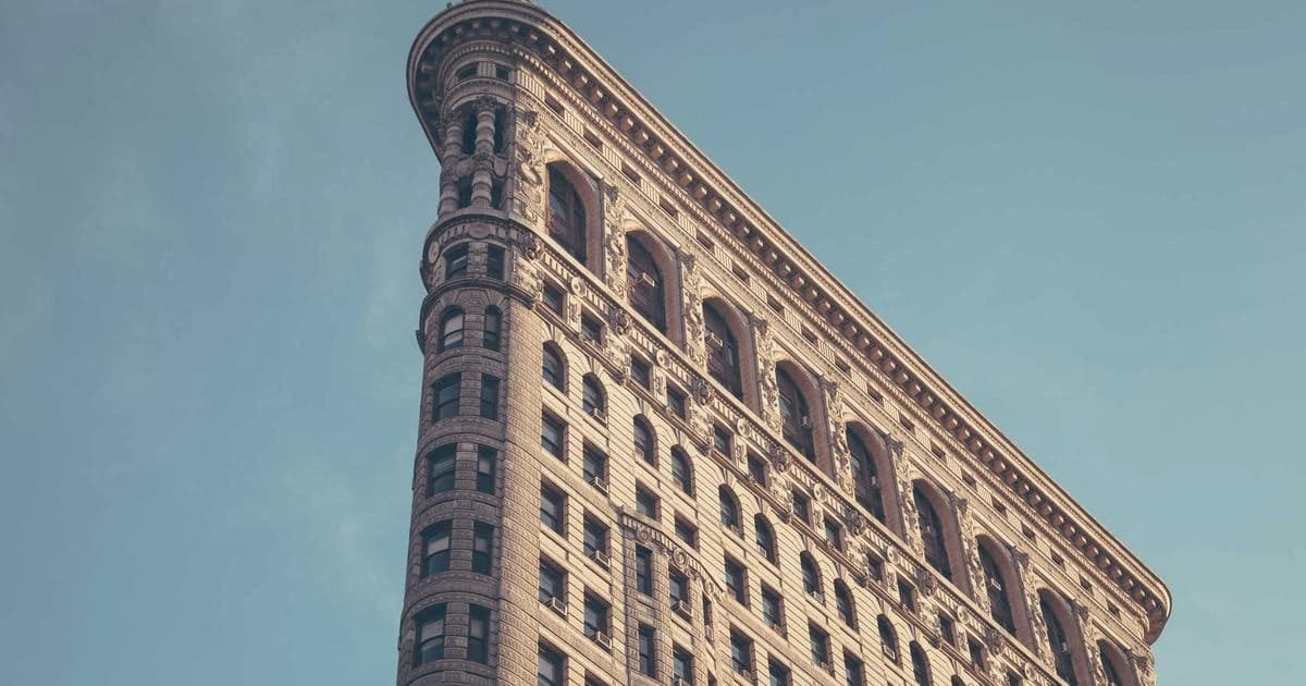 Implementing checkout flows with LangGraph for global storefronts
