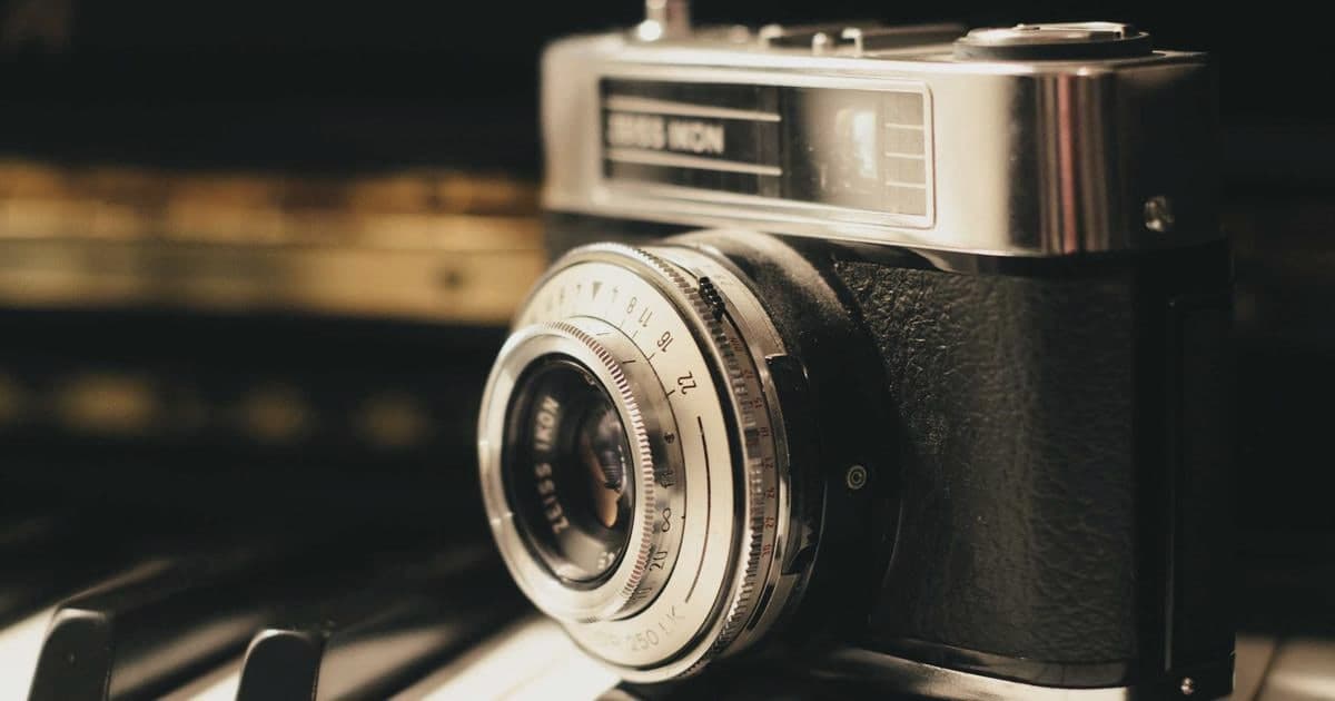 Implementing payment webhooks with Plaid for embedded partner widgets
