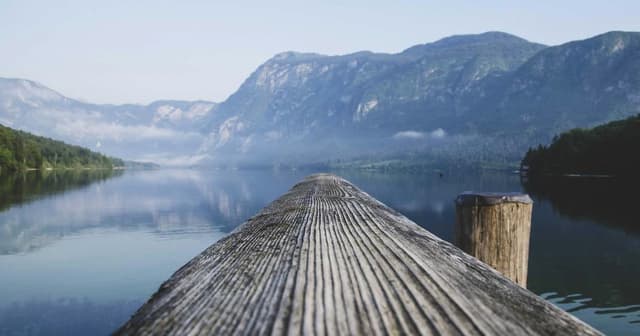 Implementing payment webhooks with Vercel for B2B distributors