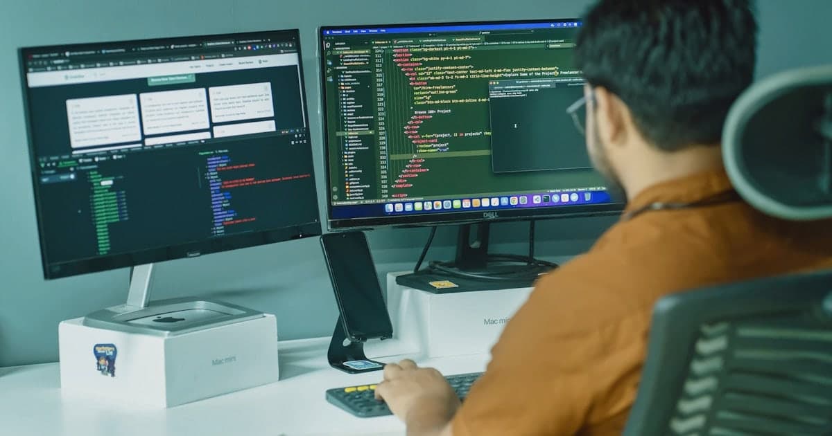 SLO dashboards product owners actually read weekly
